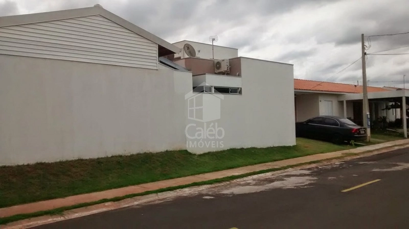 Casa a Venda no Condomínio Moradas Marília em Marília-SP.: 15ª foto da galeria de imagens do imóvel