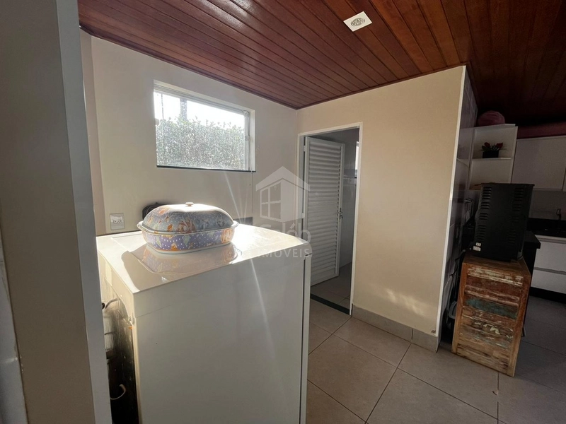 Casa a Venda com 3 quartos no Cond. Costa do Ipê em Marília-SP.: 14ª foto da galeria de imagens do imóvel
