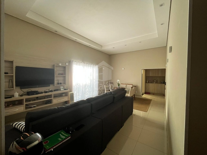Casa a Venda com 3 quartos no Cond. Costa do Ipê em Marília-SP.: 8ª foto da galeria de imagens do imóvel