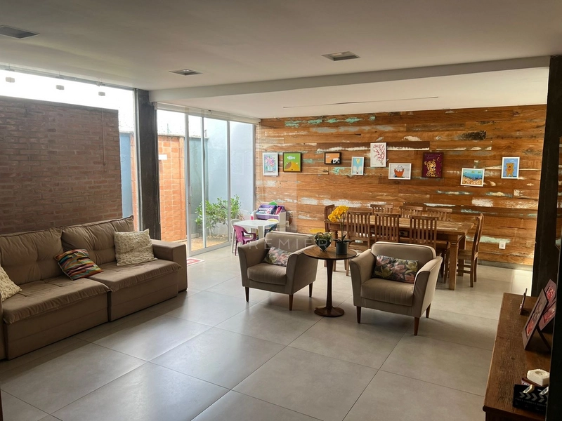 Casa a Venda com 3 quartos no Cond. Villaggio Esmeralda em Marília-SP.: 1ª foto da galeria de imagens do imóvel