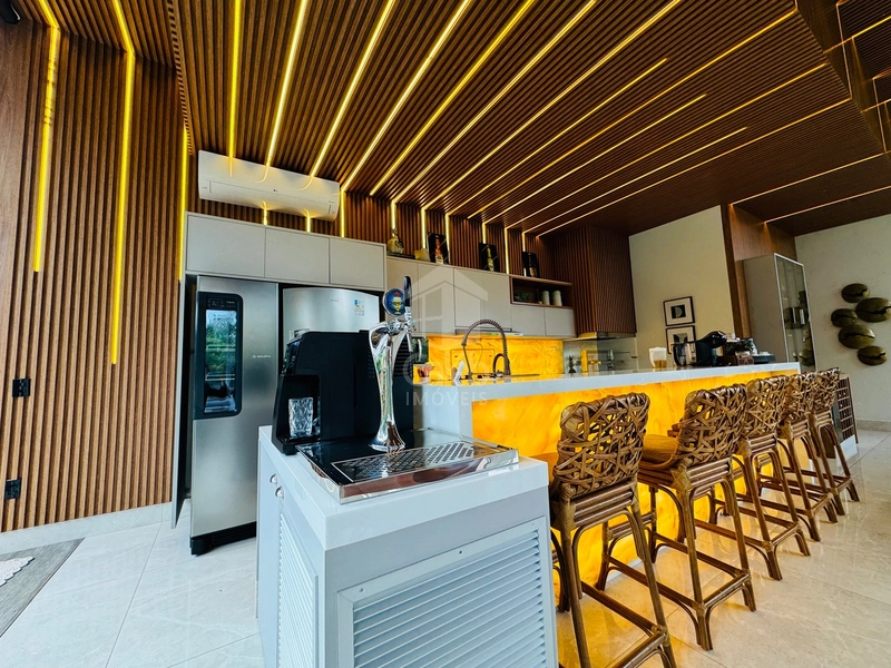 Mansão de luxo com 4 suítes, piscina e lago condomínio Green Valley: 6ª foto da galeria de imagens do imóvel