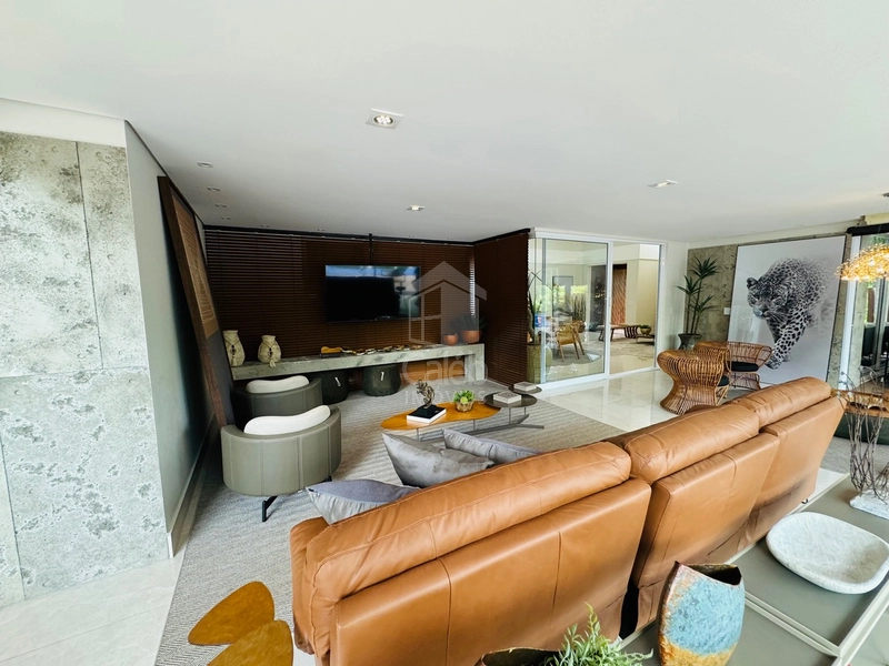 Mansão de luxo com 4 suítes, piscina e lago condomínio Green Valley: 17ª foto da galeria de imagens do imóvel