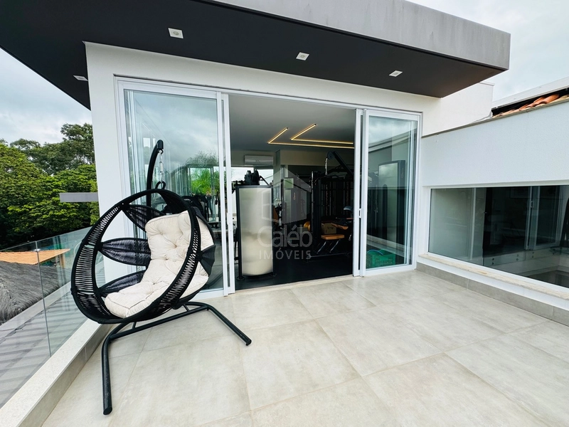 Mansão de luxo com 4 suítes, piscina e lago condomínio Green Valley: 35ª foto da galeria de imagens do imóvel