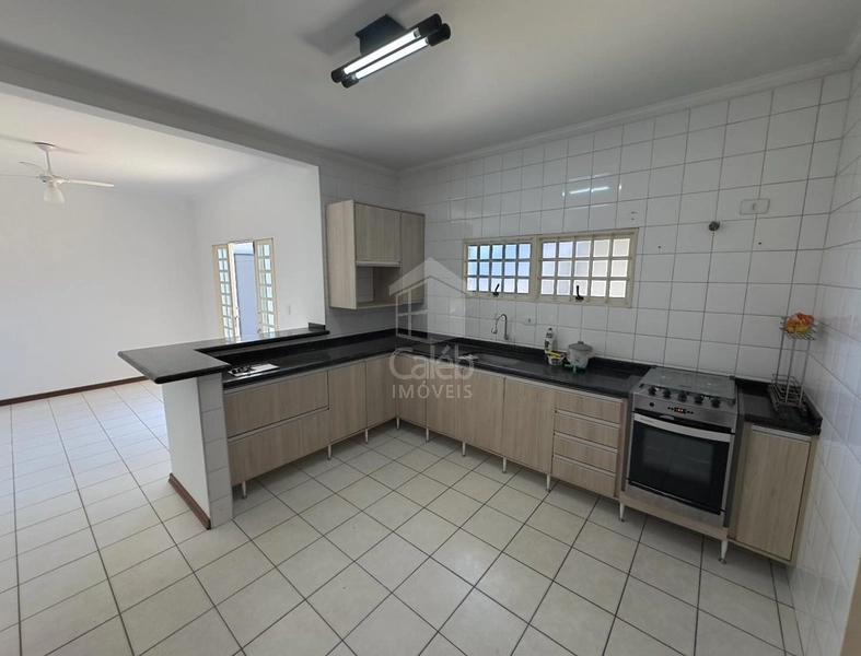 Casa a Venda no Bairro Parati em Marília- SP.: 5ª foto da galeria de imagens do imóvel