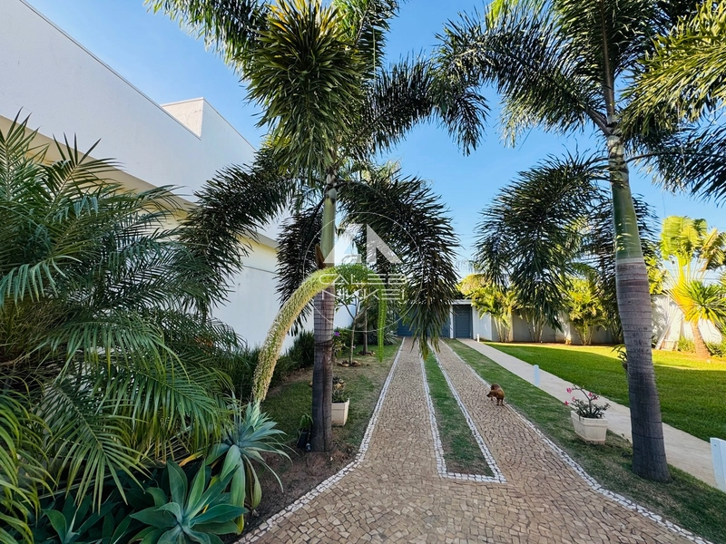 Casa com 3 suítes e piscina à venda no Cond. Campo Belo-Marília-SP: 10ª foto da galeria de imagens do imóvel