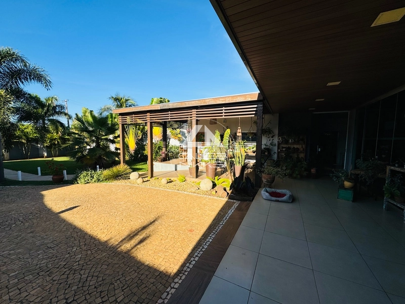 Casa com 3 suítes e piscina à venda no Cond. Campo Belo-Marília-SP: 13ª foto da galeria de imagens do imóvel