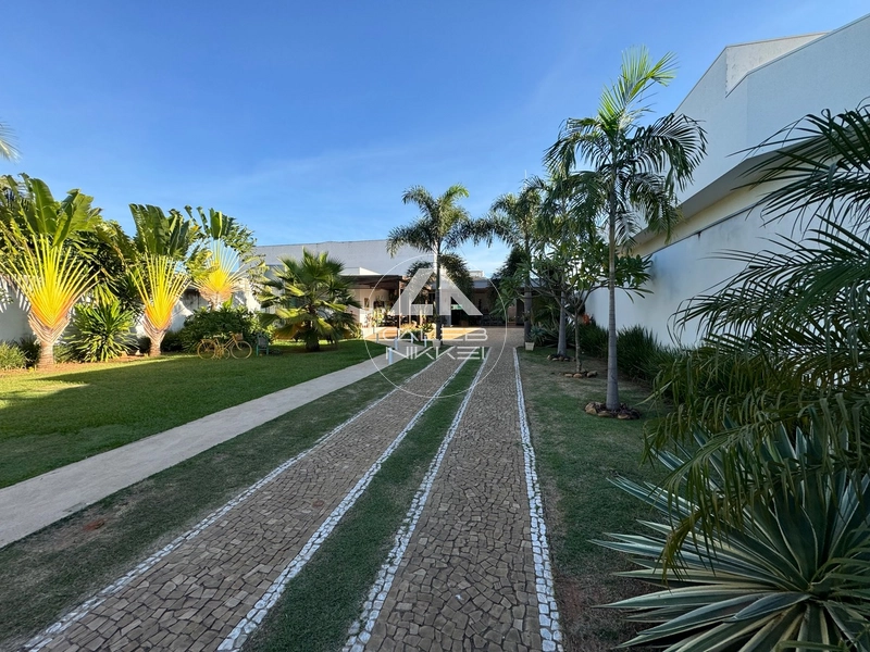 Casa com 3 suítes e piscina à venda no Cond. Campo Belo-Marília-SP: 5ª foto da galeria de imagens do imóvel