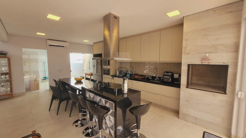 Casa 3 quartos com piscina e spa Cond Recanto Esmeraldas I em Marília.: 5ª foto da galeria de imagens do imóvel