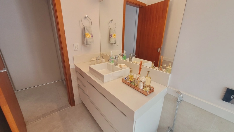 Casa 3 quartos com piscina e spa Cond Recanto Esmeraldas I em Marília.: 26ª foto da galeria de imagens do imóvel