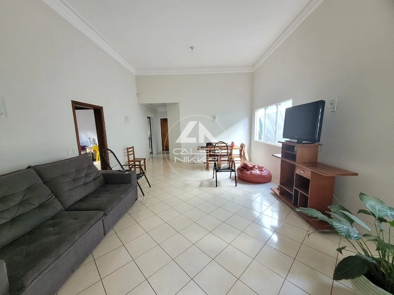 Casa no Jd. Morumbi em Marilia/ SP: 2ª foto da galeria de imagens do imóvel