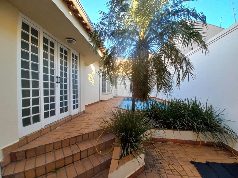 Casa com pisicna no Jd Aquarios em Marilia / Sp: 21ª foto da galeria de imagens do imóvel