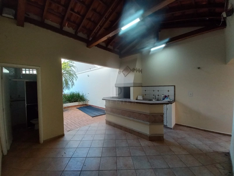 Casa com pisicna no Jd Aquarios em Marilia / Sp: 14ª foto da galeria de imagens do imóvel