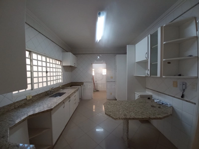 Casa com pisicna no Jd Aquarios em Marilia / Sp: 19ª foto da galeria de imagens do imóvel