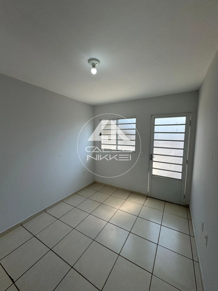 Casa no Jd Veneza: 12ª foto da galeria de imagens do imóvel
