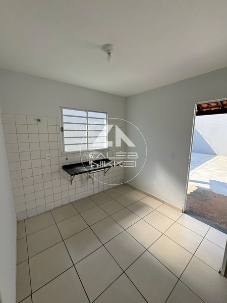 Casa no Jd Veneza: 10ª foto da galeria de imagens do imóvel