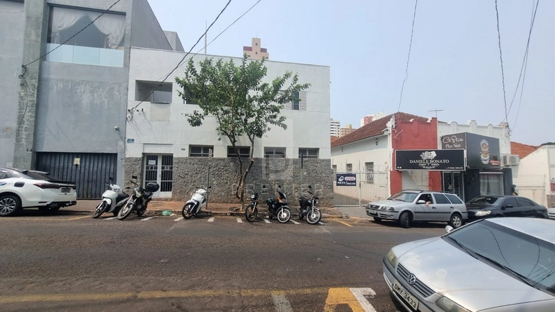 Barracão a Venda no Centro de Marília-SP.: 3ª foto da galeria de imagens do imóvel