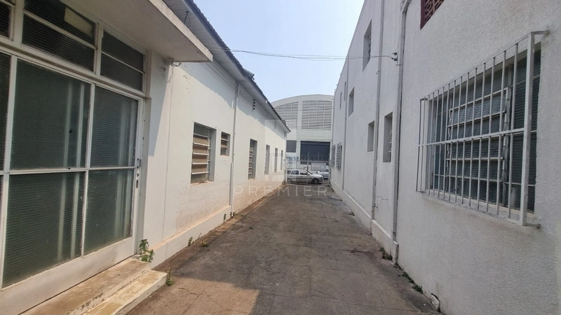 Barracão a Venda no Centro de Marília-SP.: 2ª foto da galeria de imagens do imóvel