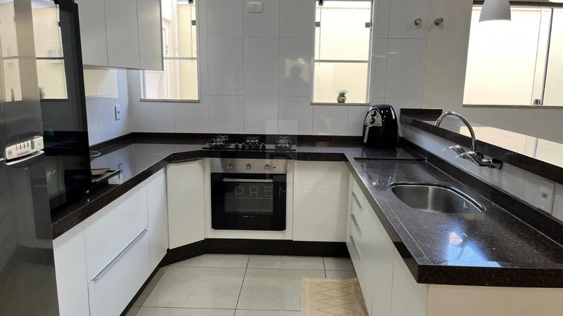 Casa com 3 quartos no Jardim Parati em Marilia-SP: 4ª foto da galeria de imagens do imóvel