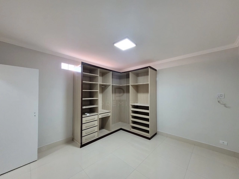 Casa a Venda no Bairro Fragata em Marília-SP.: 8ª foto da galeria de imagens do imóvel