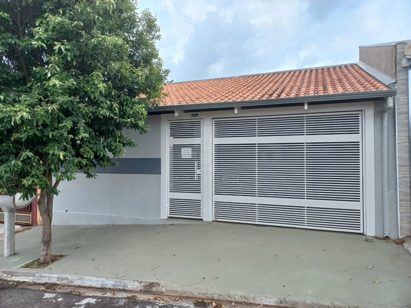 Casa com 2 quartos sendo 1 suíte no Jd. Comerciários II em Marília-SP.: 1ª foto da galeria de imagens do imóvel
