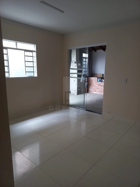Casa com 2 quartos sendo 1 suíte no Jd. Comerciários II em Marília-SP.: 6ª foto da galeria de imagens do imóvel