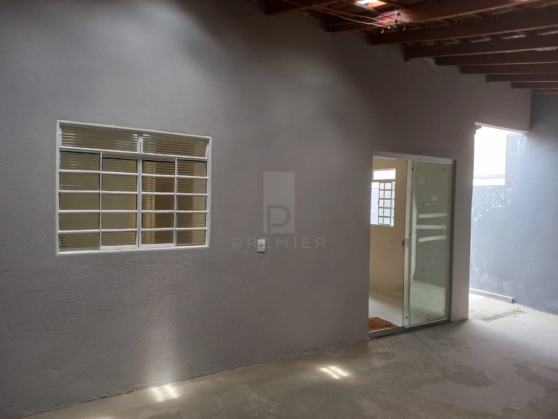 Casa com 2 quartos sendo 1 suíte no Jd. Comerciários II em Marília-SP.: 4ª foto da galeria de imagens do imóvel