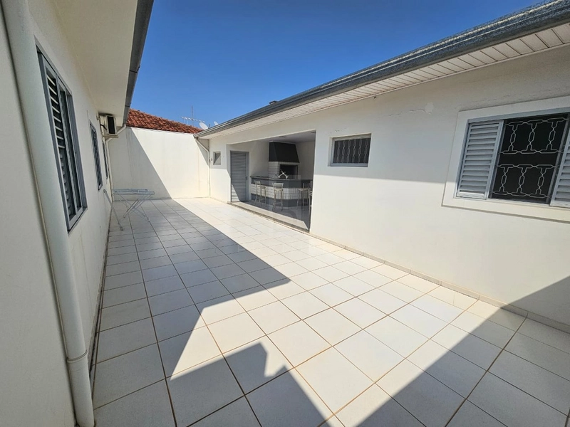 Casa com 3 quartos e hidromassagem no Bairro Ana Carla em Marilia / SP: 15ª foto da galeria de imagens do imóvel