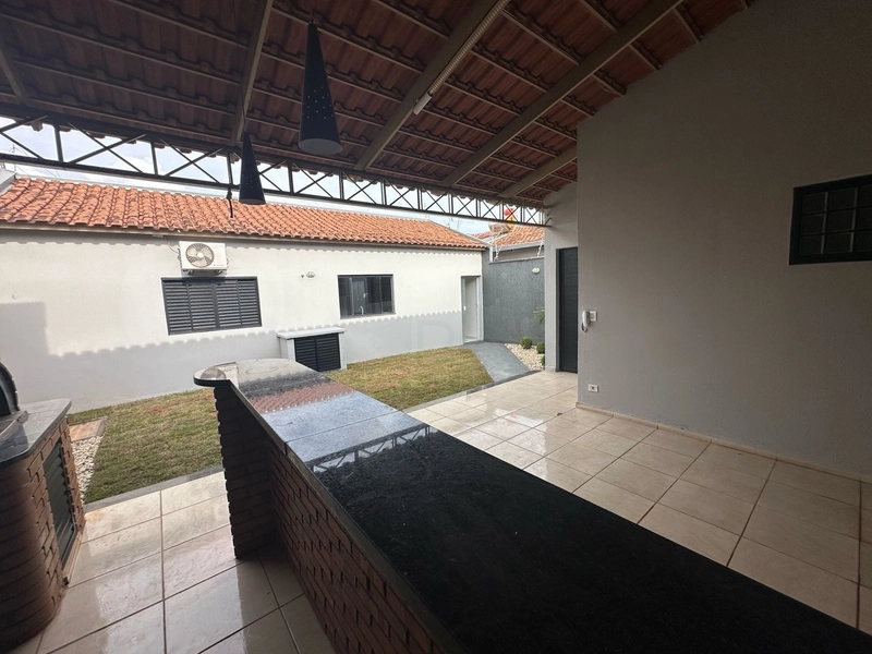 Casa a Venda no Jd. Damasco em Marília-SP.: 18ª foto da galeria de imagens do imóvel