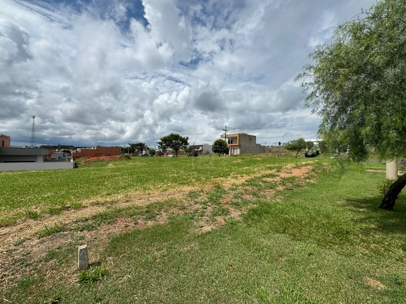Terreno no condomínio Verana plano em Marilia-SP: 3ª foto da galeria de imagens do imóvel