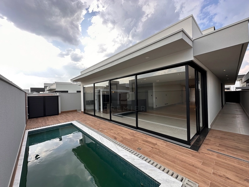 Casa com 3 quartos e piscina no Cond. Terras da Fazenda Marilia-SP: 12ª foto da galeria de imagens do imóvel