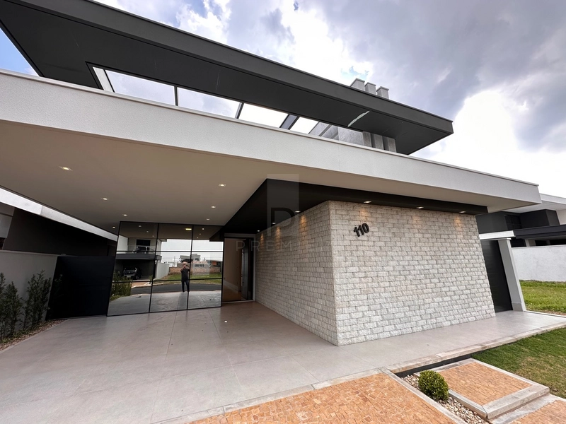 Casa com 3 quartos e piscina no Cond. Terras da Fazenda Marilia-SP: 2ª foto da galeria de imagens do imóvel