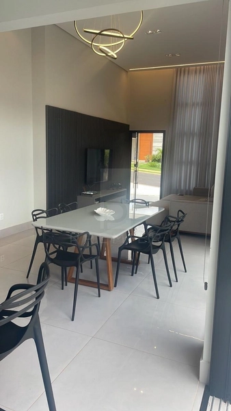 Casa com 3 quartos e piscina no Cond. Village Damha-Marília-SP: 10ª foto da galeria de imagens do imóvel