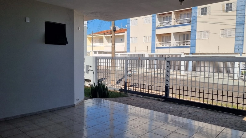 Casa no Jd. Portal do Sol em Marilia: 2ª foto da galeria de imagens do imóvel