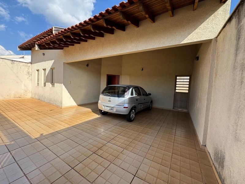 Casa com 3 quartos no Jardim Parati-Marilia/SP: 2ª foto da galeria de imagens do imóvel