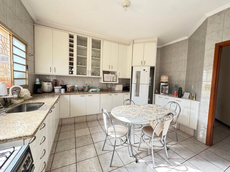Casa com 3 quartos no Jardim Parati-Marilia/SP: 16ª foto da galeria de imagens do imóvel