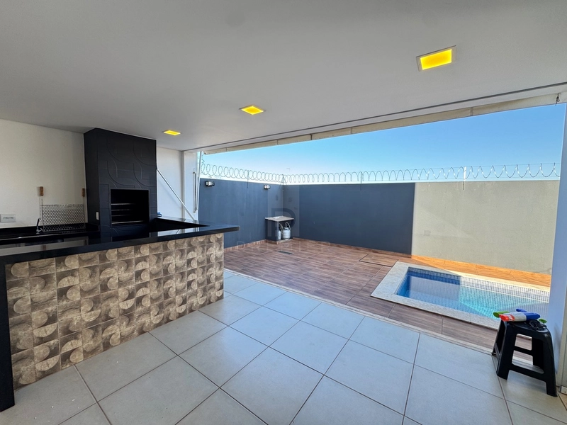 Casa com 3 quartos e piscina no condomínio Verana-Marília-SP: 27ª foto da galeria de imagens do imóvel