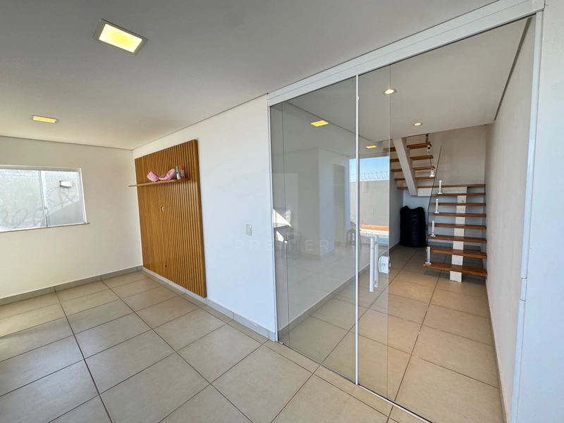 Casa com 3 quartos e piscina no condomínio Verana-Marília-SP: 25ª foto da galeria de imagens do imóvel