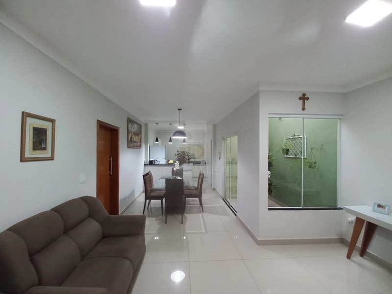 Casa com 3 Quartos sendo 1 suíte no Bairro Palmital em Marília-SP.: 6ª foto da galeria de imagens do imóvel