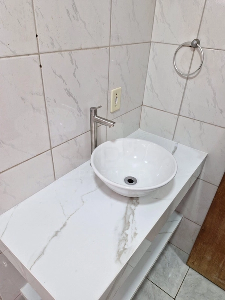 Casa com 3 quartos sendo 1 suíte no Jd. Universitário em Marília-SP.: 6ª foto da galeria de imagens do imóvel
