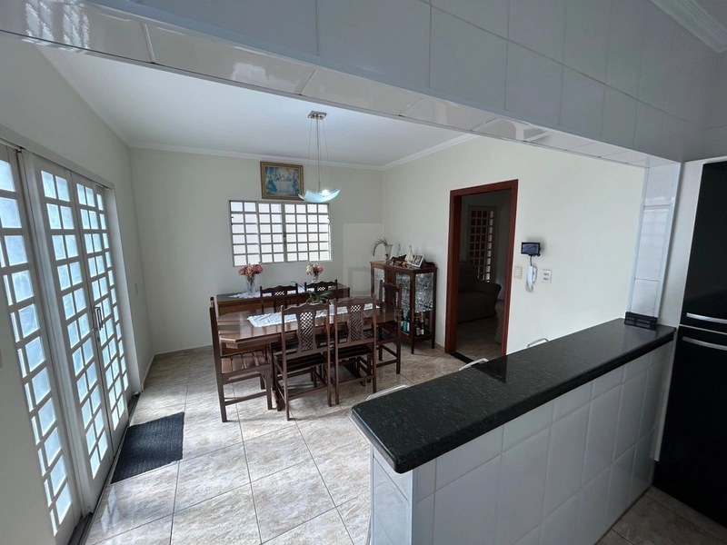 Casa com 3 quartos sendo 1 suíte no Jd. Bela Vista em Marília-SP.: 23ª foto da galeria de imagens do imóvel