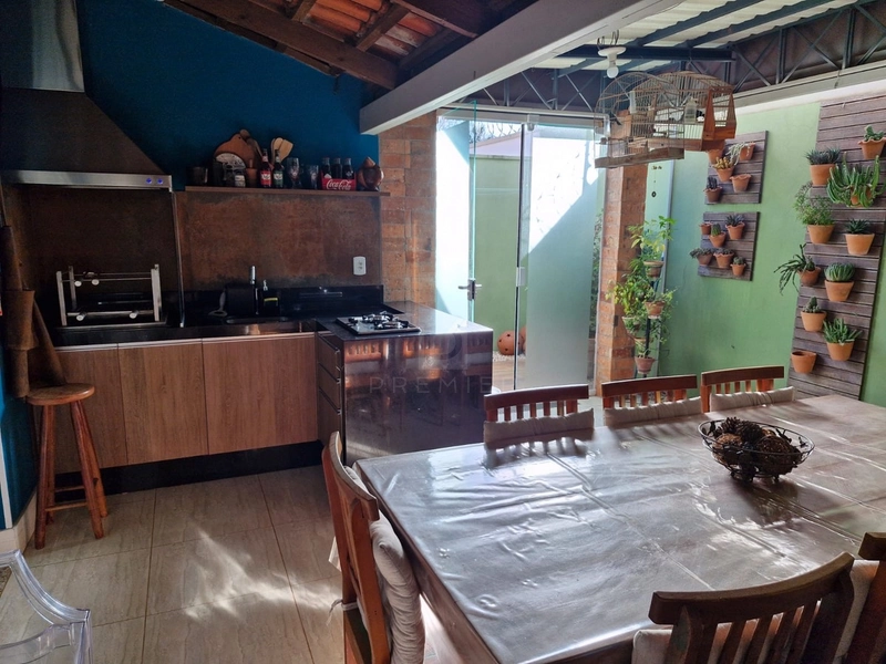 Casa com 2 quartos no Condomínio Rossi Alegra em Marília-SP.: 2ª foto da galeria de imagens do imóvel