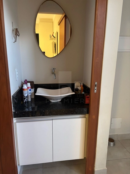 Casa com 3 quartos sendo 1 suíte no Jd. Universitários em Marília-SP.: 4ª foto da galeria de imagens do imóvel