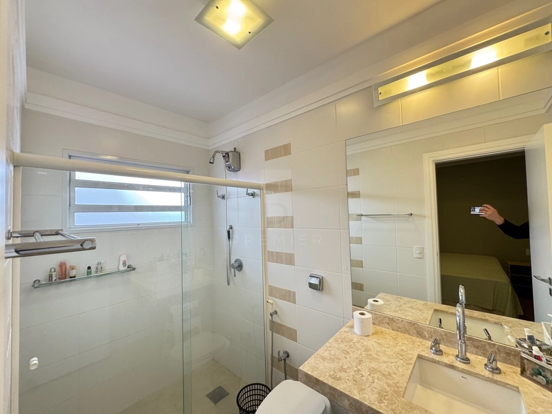 Casa com 4 suítes e piscina no Bairro Maria Izabel em Marília-SP: 14ª foto da galeria de imagens do imóvel