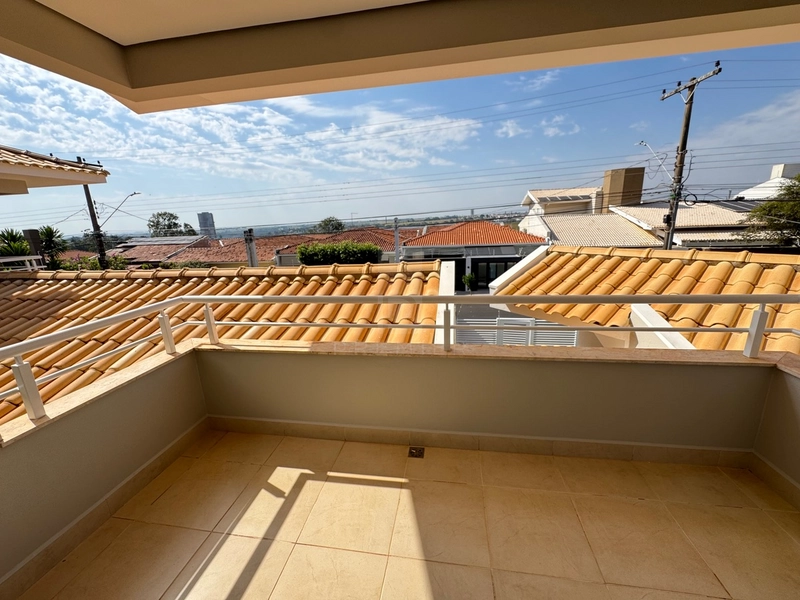 Casa com 4 suítes e piscina no Bairro Maria Izabel em Marília-SP: 32ª foto da galeria de imagens do imóvel
