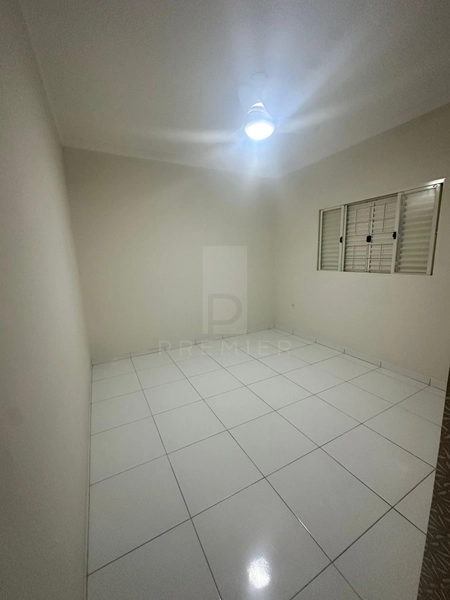 Casa com 2 quartos no bairro Jardim Nacional em Marília-SP.: 6ª foto da galeria de imagens do imóvel