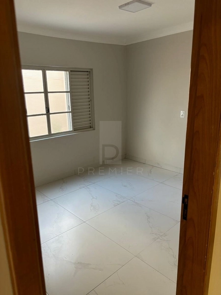 Casa com 3 quartos sendo 1 suíte no Jd. Acapulco em Marília-SP.: 24ª foto da galeria de imagens do imóvel