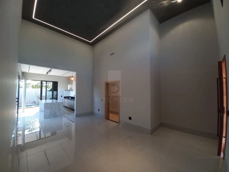 Casa com 3 quartos e piscina no Cond. Verana em Marilia / SP: 3ª foto da galeria de imagens do imóvel