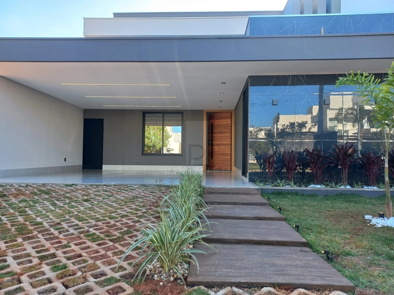 Casa com 3 quartos e piscina no Cond. Verana em Marilia / SP: 1ª foto da galeria de imagens do imóvel