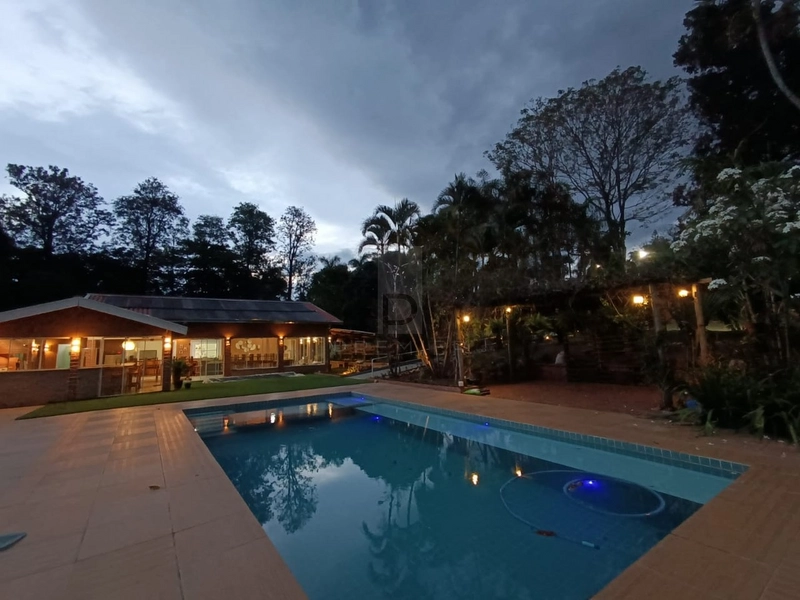 Chacara com 5 quartos e piscina aquecida no Jd America em Marilia / SP: 18ª foto da galeria de imagens do imóvel