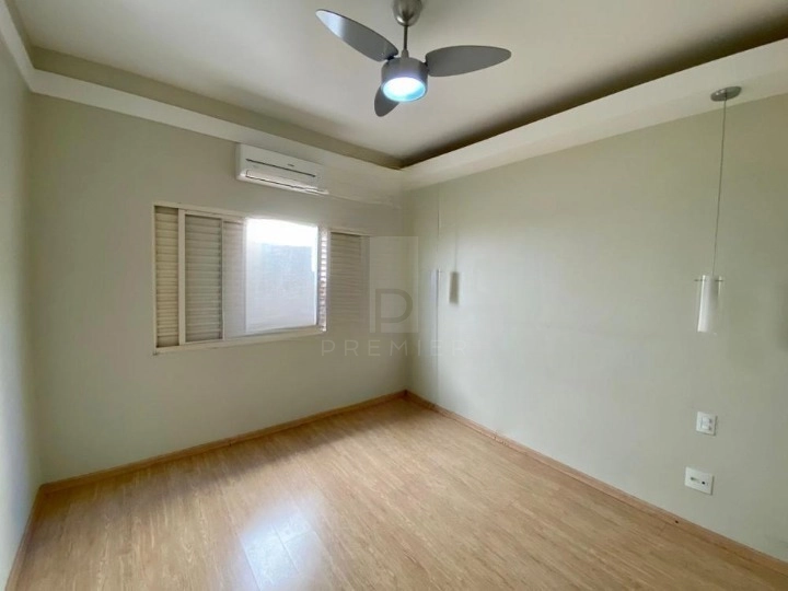 Casa com 3 quartos e piscina no Maria Isabel em Marilia / SP: 8ª foto da galeria de imagens do imóvel